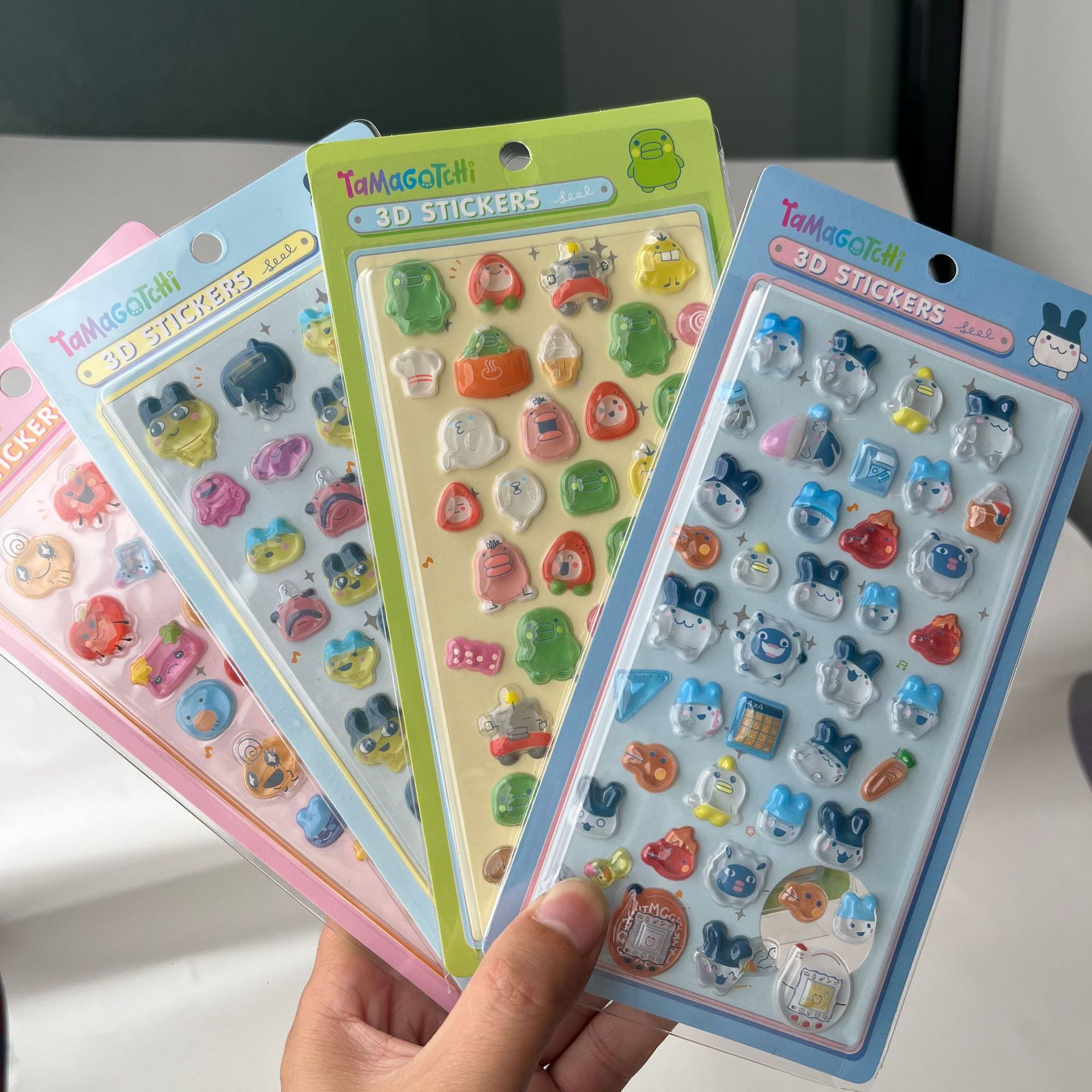 Niedliche Tamagotchi 3D Puffy  – Tablet Cute Accessories Bewertung und Preis